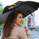 Avon Compact Umbrella+in use v2