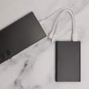 Octavius 4000mAh Power Bank+in use