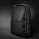 Swiss Peak Deluxe Backpack+in use