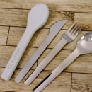Travel Cutlery Set+in use